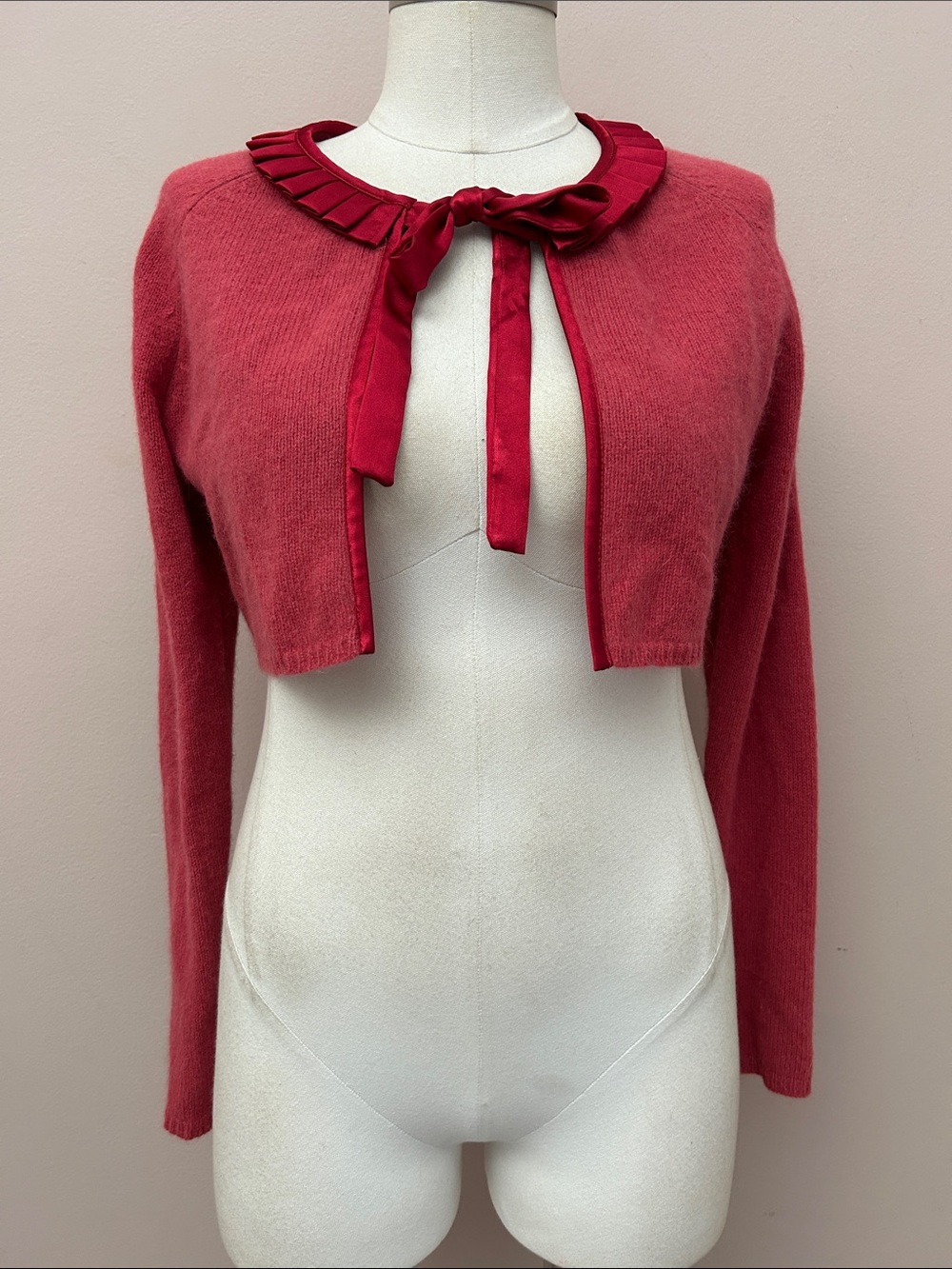 Victoria's Secret Rose Red Cropped Tie-Neck Cardigan size M Angora rabbit wool